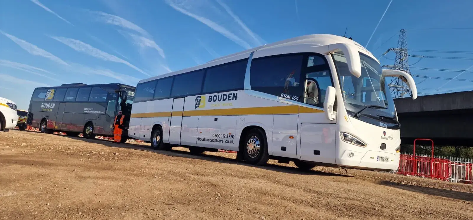 Executive Large capacity coaches