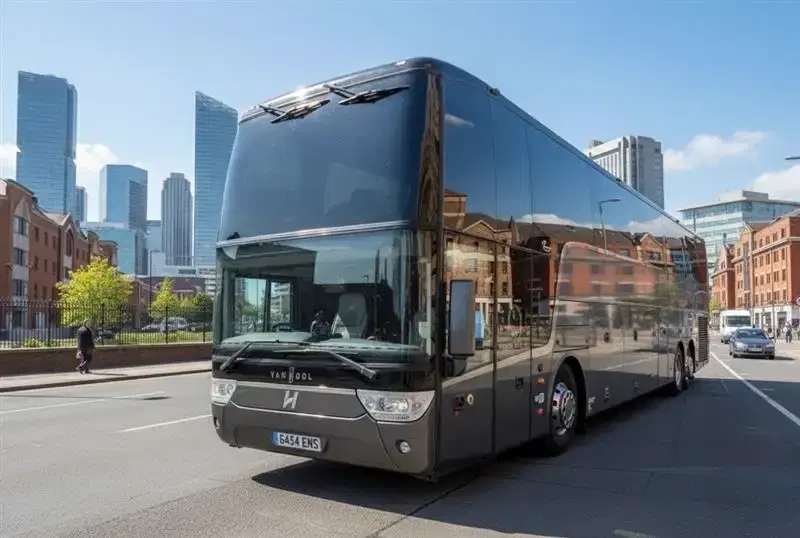 Luxury Large capacity coaches